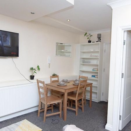 Evergreen Apartments-Flat 7, London Exterior foto